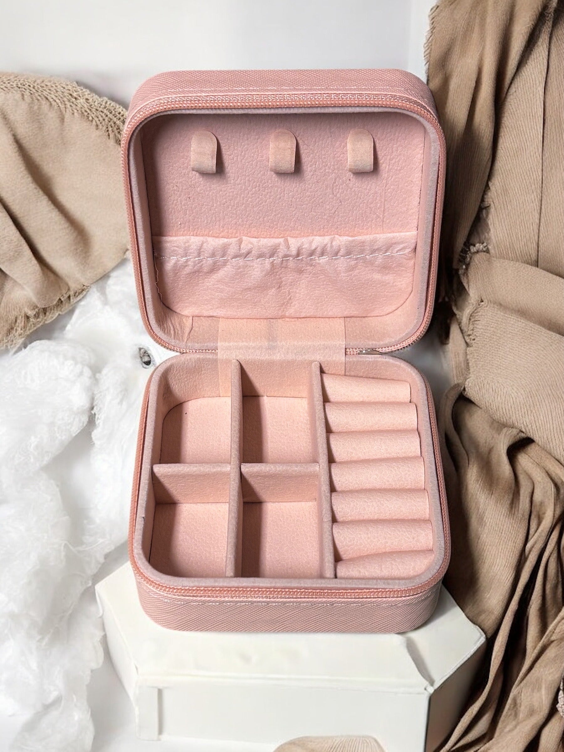 Smykkeskrin m/tekstur